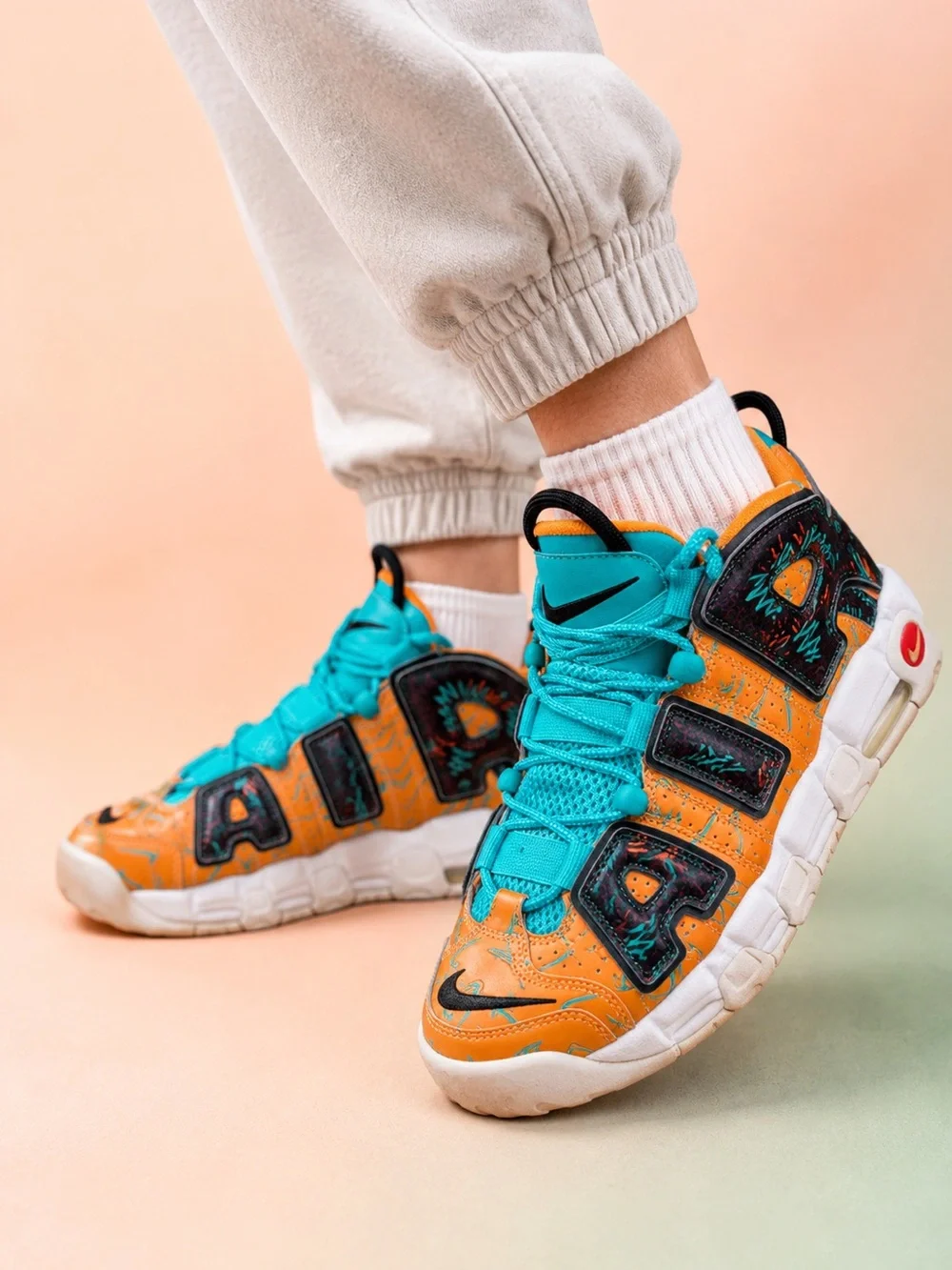 Nike Air More Uptempo GS What The 90s AT3408-800 Youth 5Y Shoes